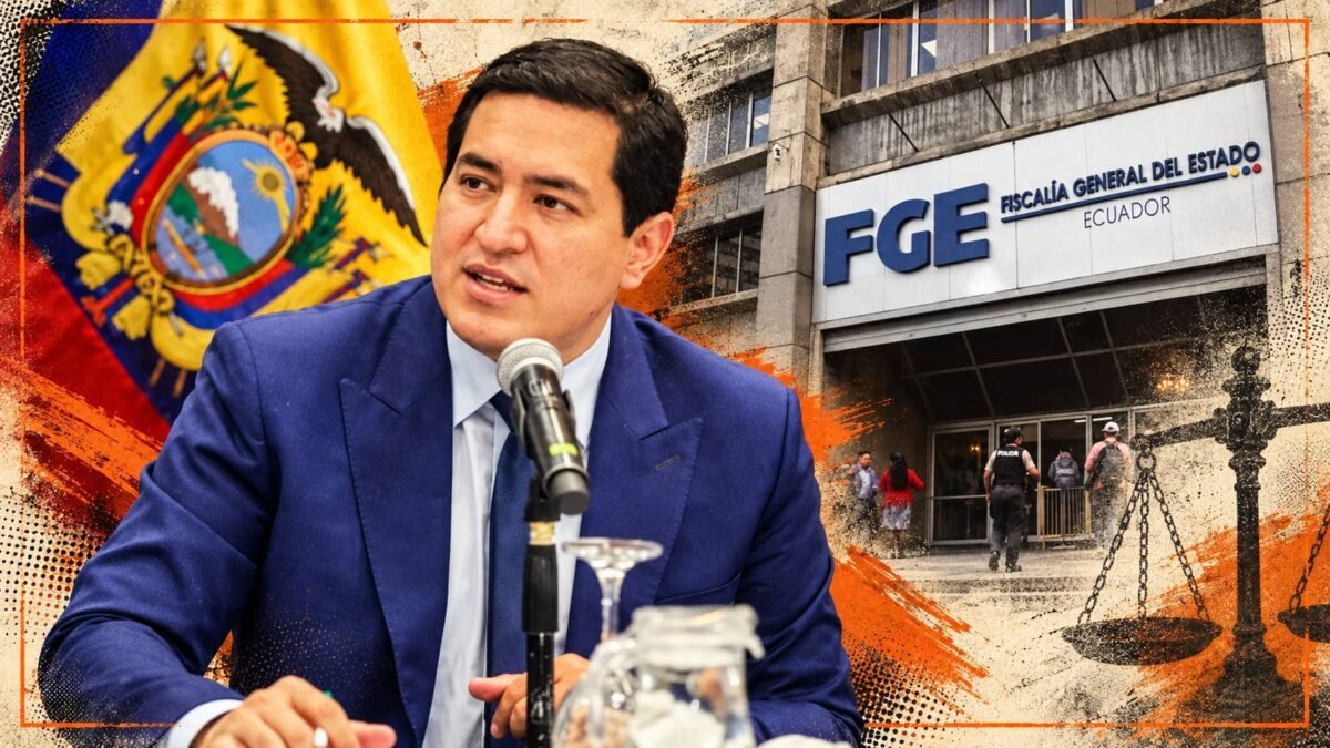 El economista y dirigente político Andrés Arauz durante un pronunciamiento sobre la situación judicial y democrática en Ecuador.
